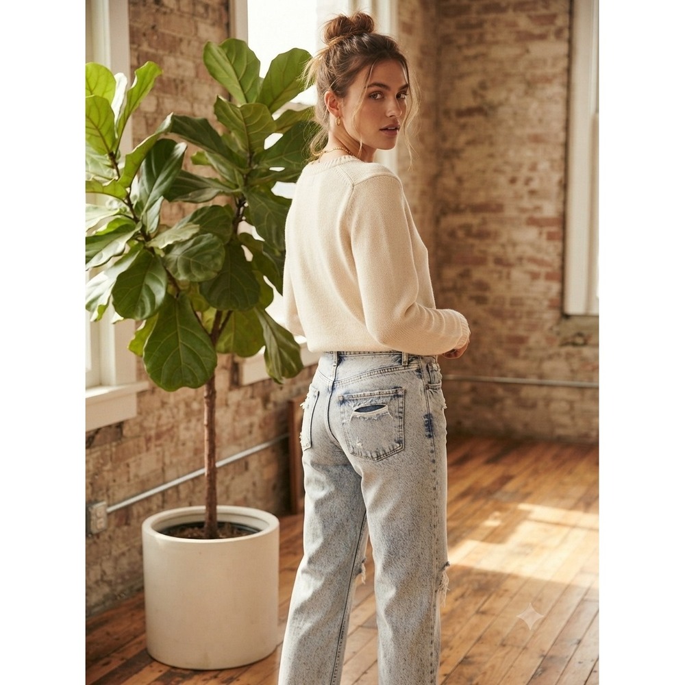 Good American Jeans Womens 6/28 Light Indigo Good 90s Distressed High Rise Acid - Picture 2 of 7